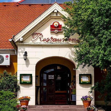 Gastland M0 Hotel & Conference Center Szigetszentmiklós Eksteriør bilde
