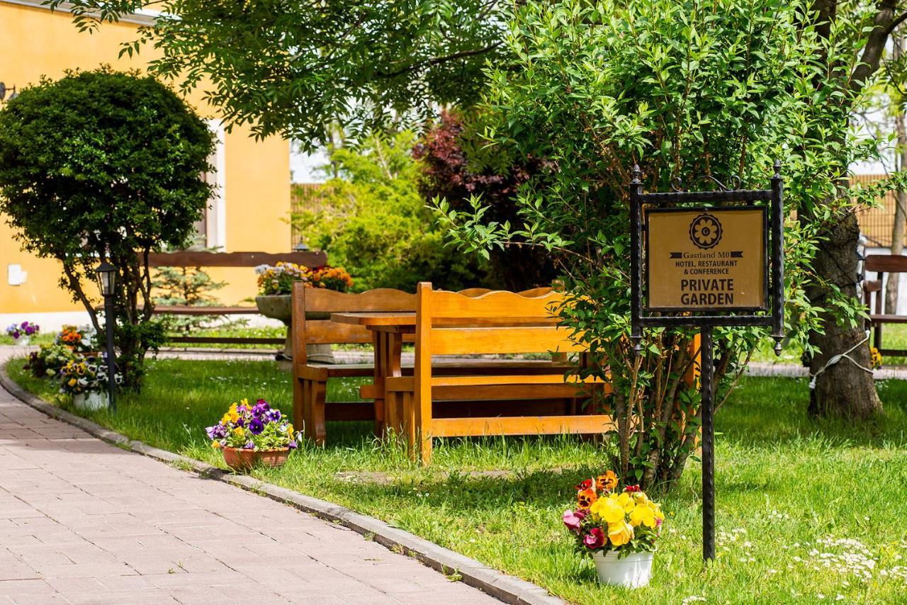 Gastland M0 Hotel & Conference Center Szigetszentmiklós Eksteriør bilde