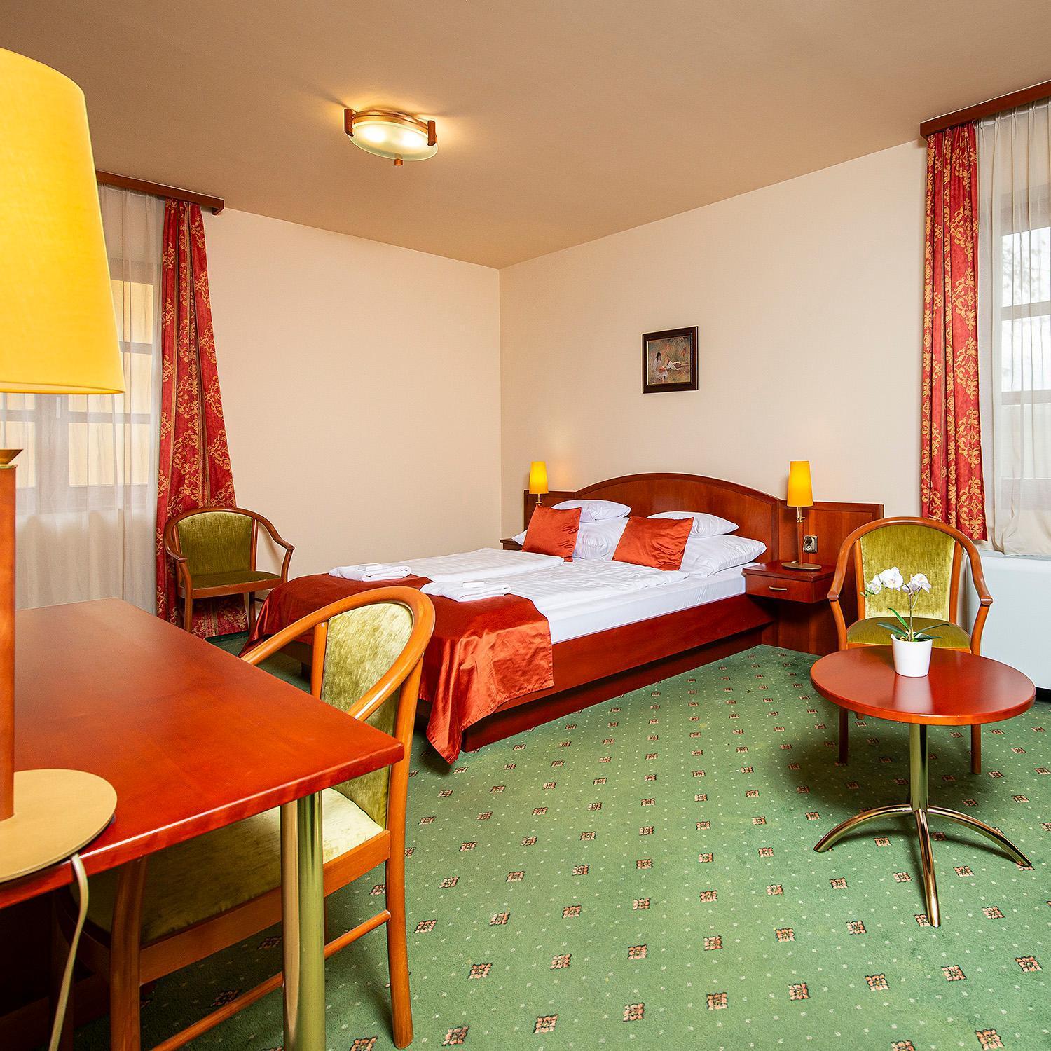 Gastland M0 Hotel & Conference Center Szigetszentmiklós Eksteriør bilde