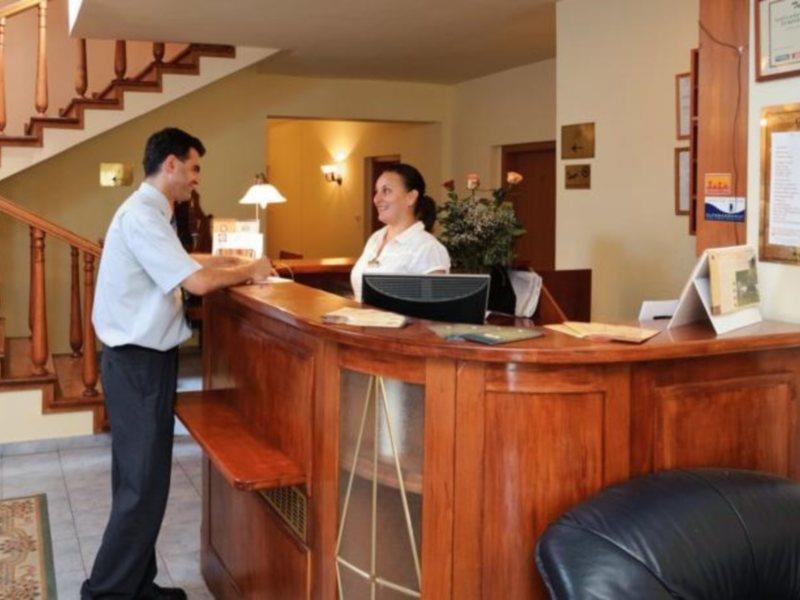 Gastland M0 Hotel & Conference Center Szigetszentmiklós Eksteriør bilde